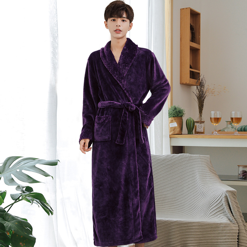 Factory special price couple flannel nightgown, winter thick warm home clothes, men's and women's bathrobes, long coral fleece pajamas Factory special price couple flannel nightgown, winter thick warm home clothes, men's and women's bathrobes, long coral fleece pajamas