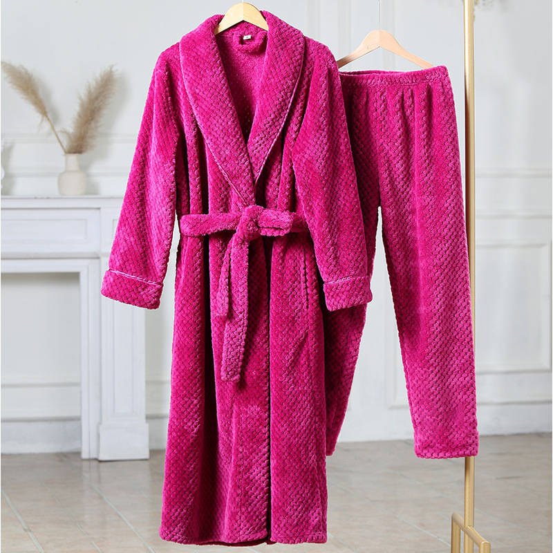Autumn and winter flannel comfortable long warm couple sleepwear and pants set with thick flannel women's nightgown and home clothes Autumn and winter flannel comfortable long warm couple sleepwear and pants set with thick flannel women's nightgown and home clothes