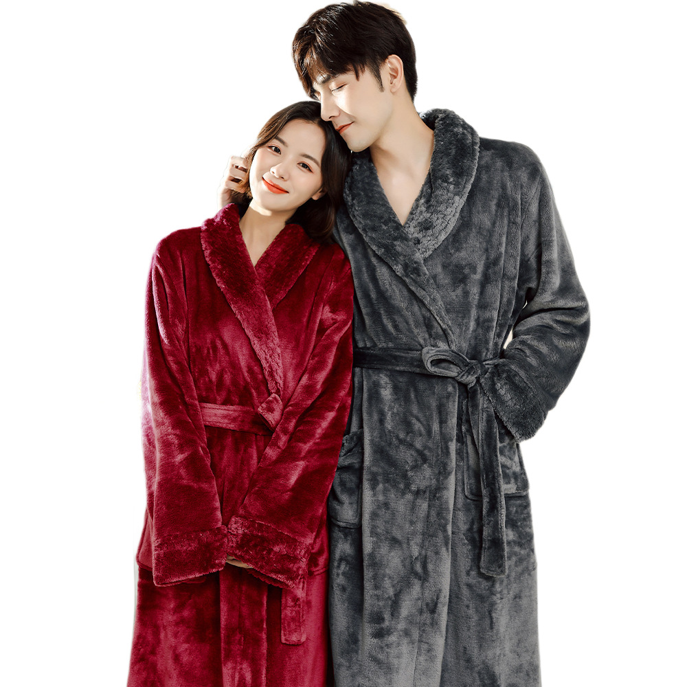 Factory special price couple flannel nightgown, winter thick warm home clothes, men's and women's bathrobes, long coral fleece pajamas Factory special price couple flannel nightgown, winter thick warm home clothes, men's and women's bathrobes, long coral fleece pajamas