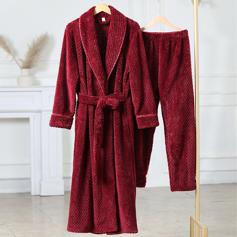 Autumn and winter flannel comfortable long warm couple sleepwear and pants set with thick flannel women's nightgown and home clothes Autumn and winter flannel comfortable long warm couple sleepwear and pants set with thick flannel women's nightgown and home clothes