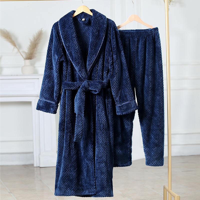 Autumn and winter flannel comfortable long warm couple sleepwear and pants set with thick flannel women's nightgown and home clothes Autumn and winter flannel comfortable long warm couple sleepwear and pants set with thick flannel women's nightgown and home clothes