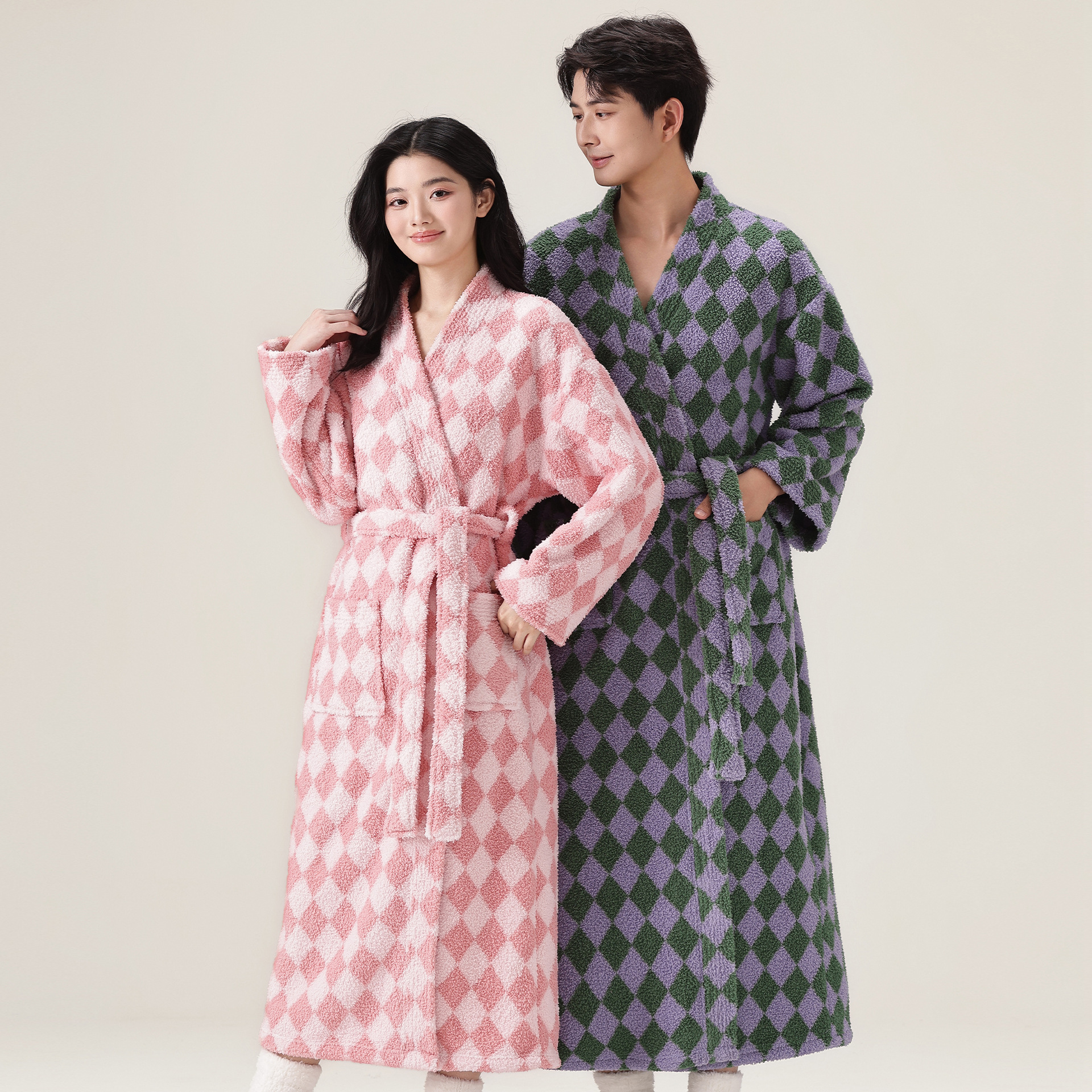 2025 New Women's Sleeping Robe Winter Long Edition with Thickened Half Velvet Couple Bathrobe Coral Velvet Home Clothes 2025 New Women's Sleeping Robe Winter Long Edition with Thickened Half Velvet Couple Bathrobe Coral Velvet Home Clothes