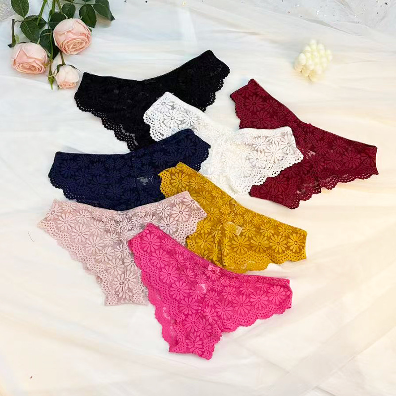 Women's seamless low waist hollow breathable mesh panties, skin friendly and sexy lace panties for women