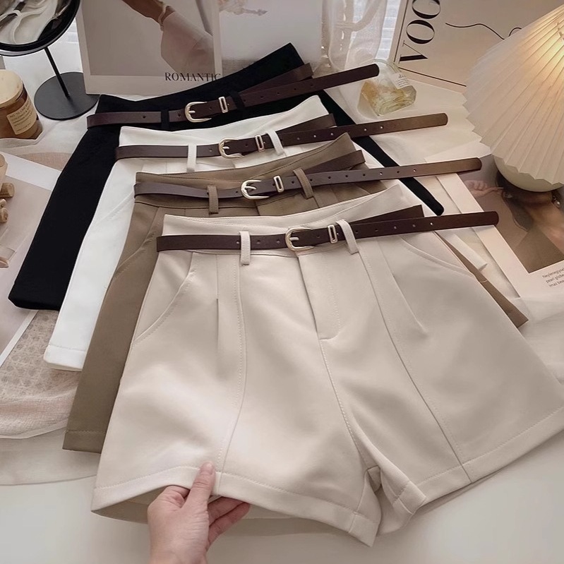 Casual shorts for women in the spring season of 2025, new Korean version, ins, Hong Kong style, retro and simple, high waisted, A-line wide for external wear