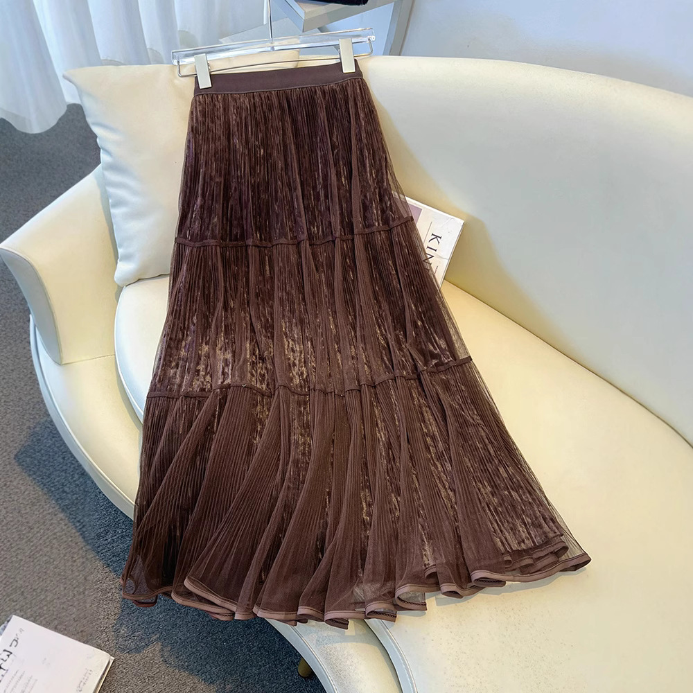 2025 new velvet pleated skirt for women in autumn, slim and sweet design, mesh medium long A-line skirt