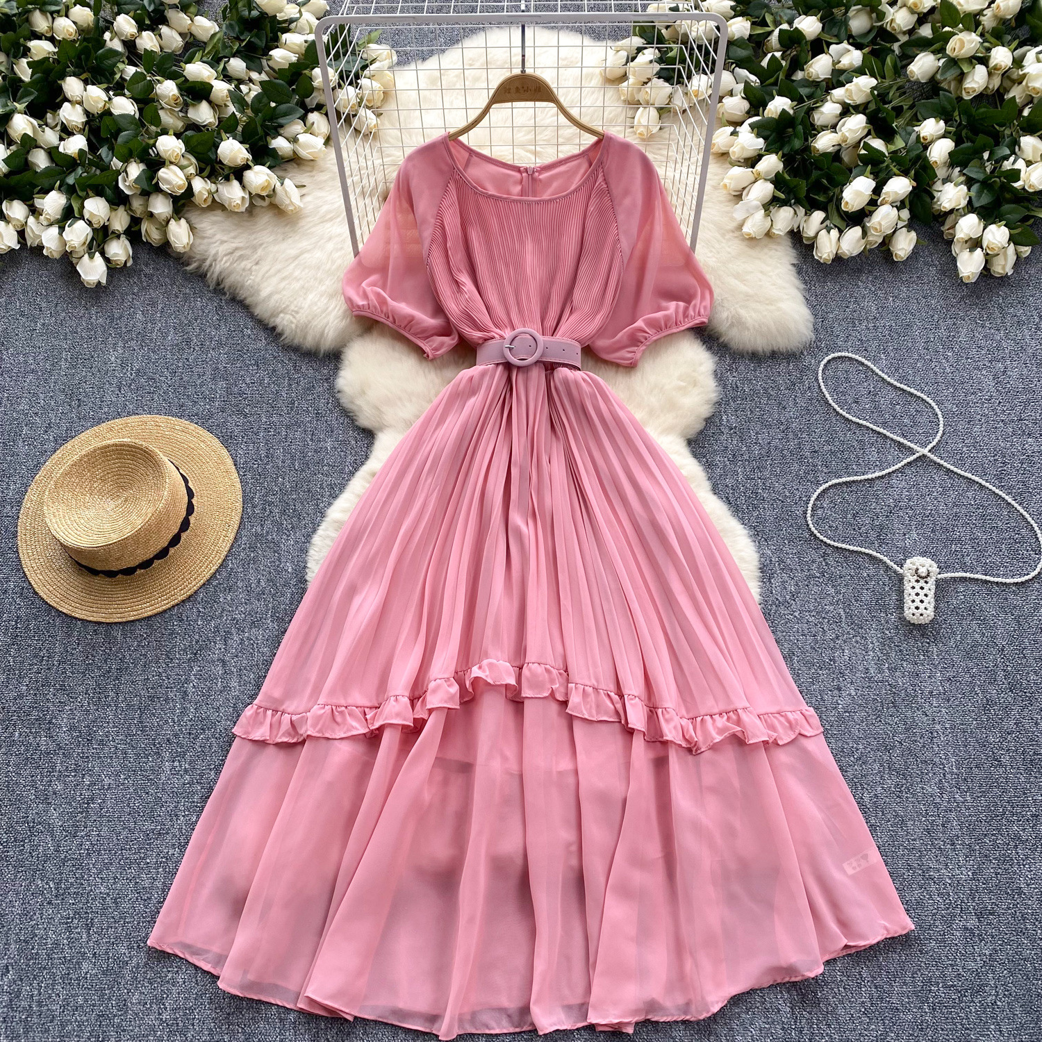 French retro round neck high-end lantern sleeve dress, women's waistband, waist cinched, ruffle edge patchwork chiffon skirt, long skirt French retro round neck high-end lantern sleeve dress, women's waistband, waist cinched, ruffle edge patchwork chiffon skirt, long skirt