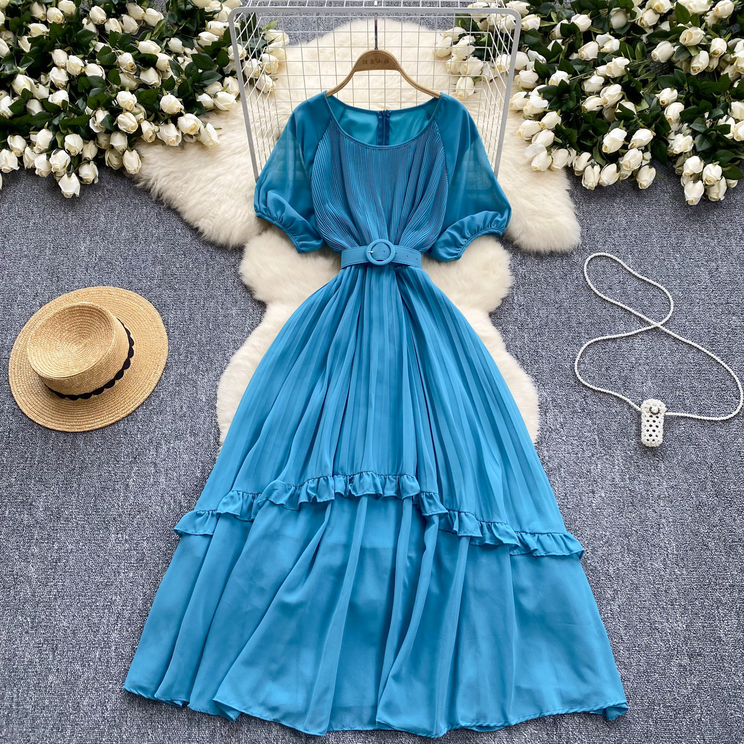 French retro round neck high-end lantern sleeve dress, women's waistband, waist cinched, ruffle edge patchwork chiffon skirt, long skirt French retro round neck high-end lantern sleeve dress, women's waistband, waist cinched, ruffle edge patchwork chiffon skirt, long skirt