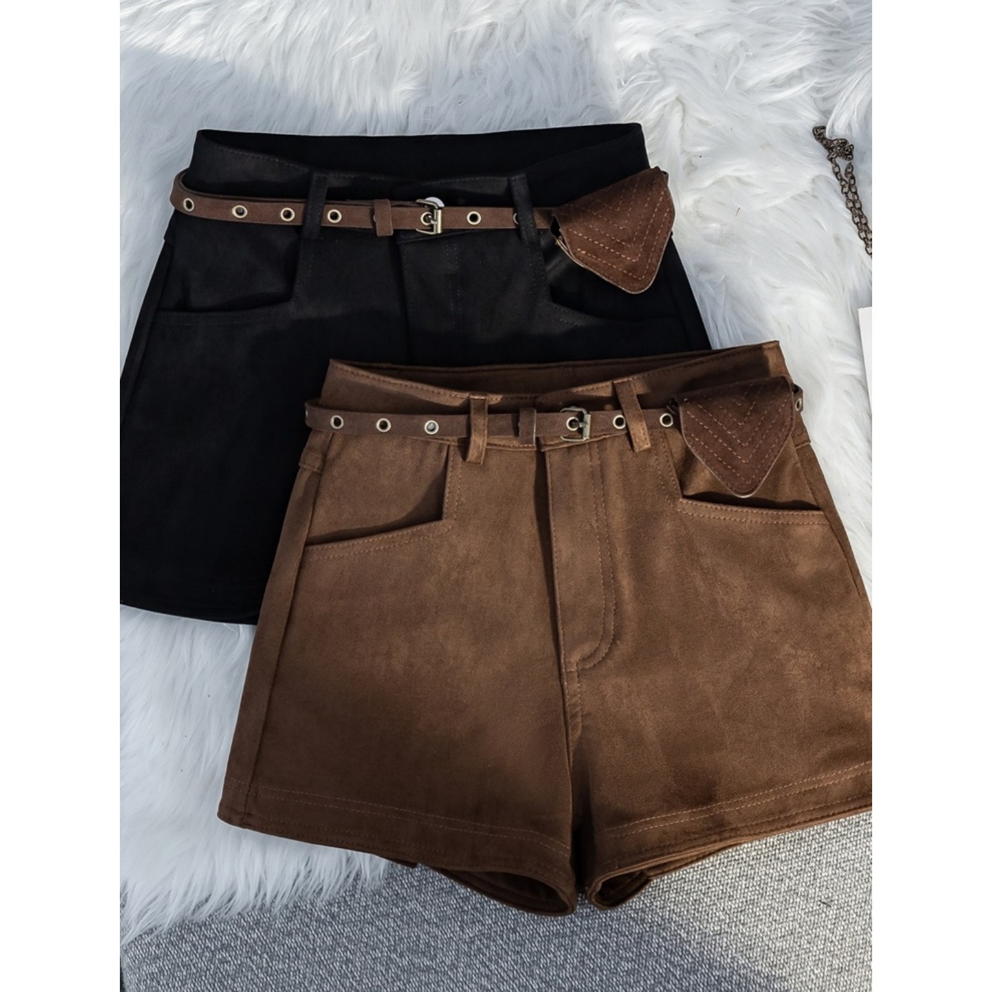 Slightly chubby mm retro coffee colored deer skin velvet shorts for women's autumn and winter outerwear A-line wide leg hot pants with boots straight leg pants