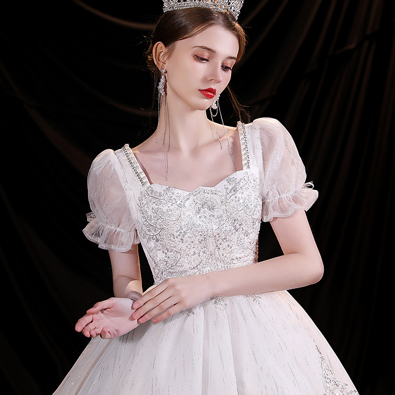 Main Wedding Dress Bridal 2025 New Style Large Tailed Female Short French Heavy Industry Summer One Shoulder Palace Style Main Wedding Dress Bridal 2025 New Style Large Tailed Female Short French Heavy Industry Summer One Shoulder Palace Style