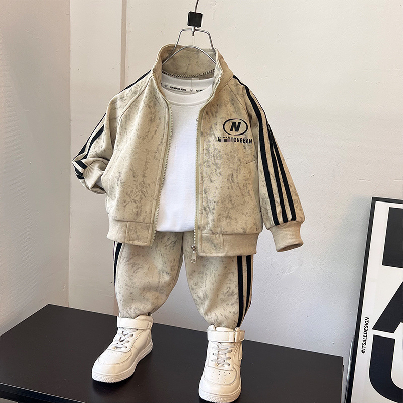 Boys' Autumn Sportswear Set 2024 New Internet Celebrity Baby Clothes Spring and Autumn Children's Clothing Cool and Handsome for Boys