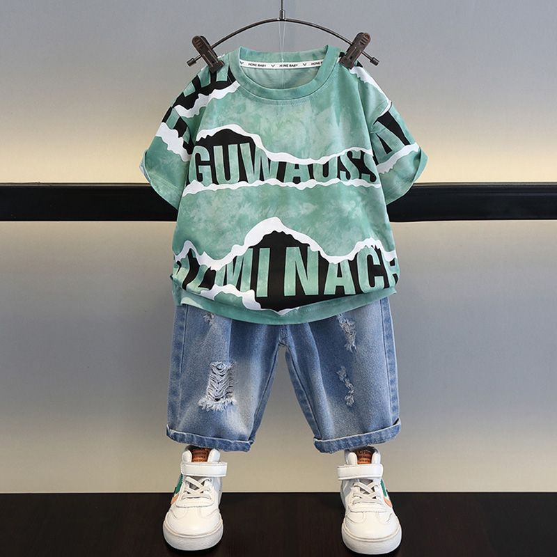 Boys' Short sleeved Set 2024 New Fashionable Boys' Baby Summer Cool Handsome Street Explosion Clothes Children's Internet Celebrity Children's Clothing