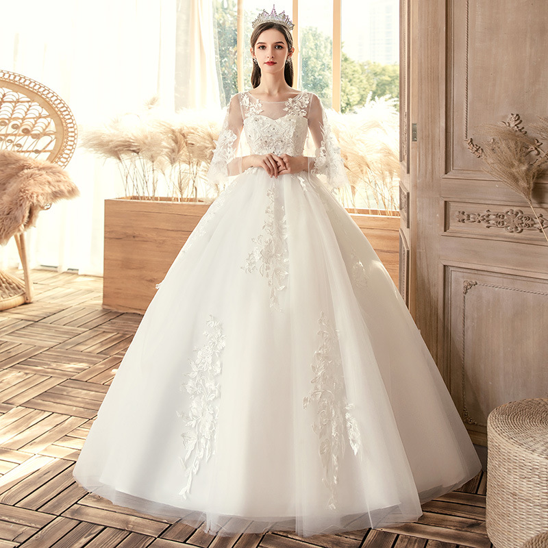 2025 new plus size wedding dress M looks thin and chubby, bride tied in a shoulder length wedding dress to cover arms autumn and winter