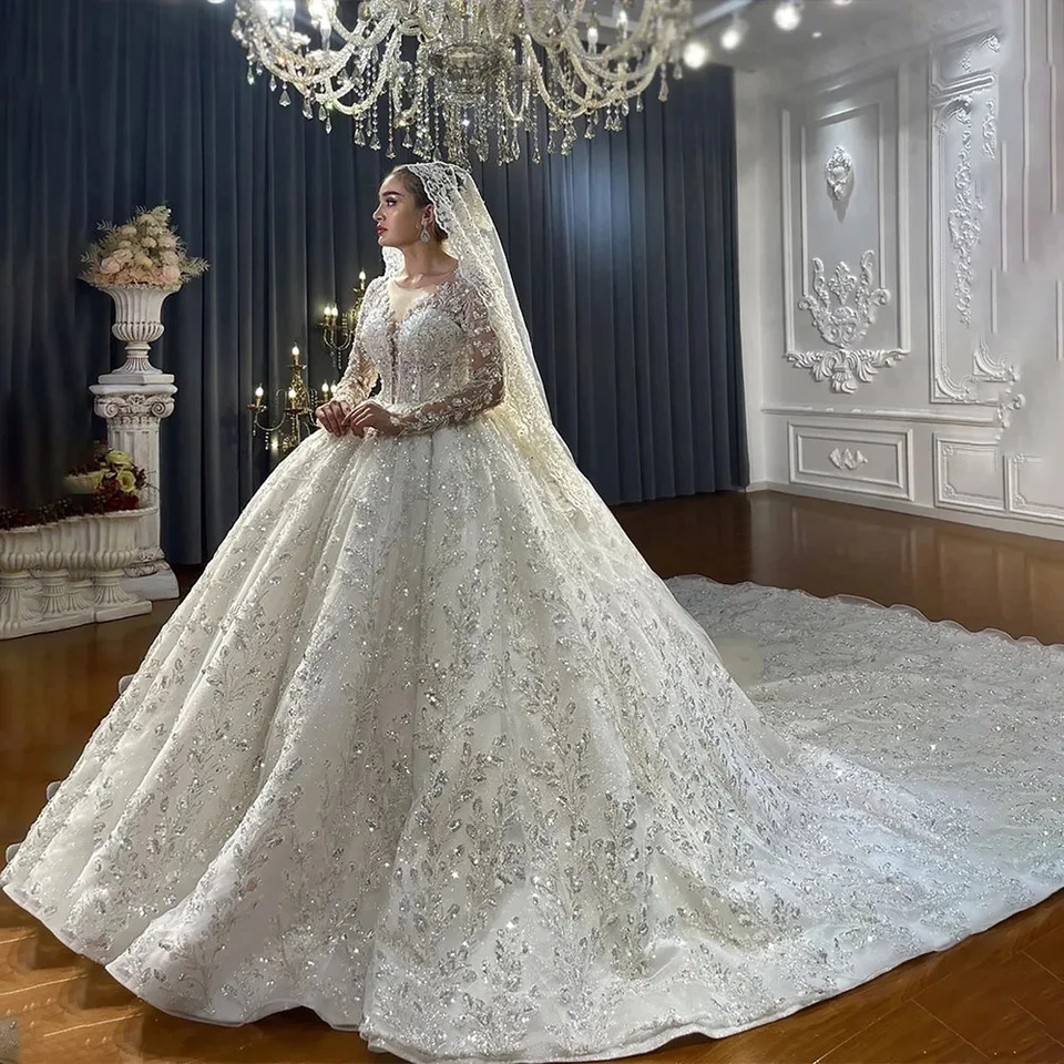Shehua Gorgeous Wedding Dress Long Sleeve Wedding Dress Tail V-neck Heavy duty Pearl Embroidery Wedding Dress