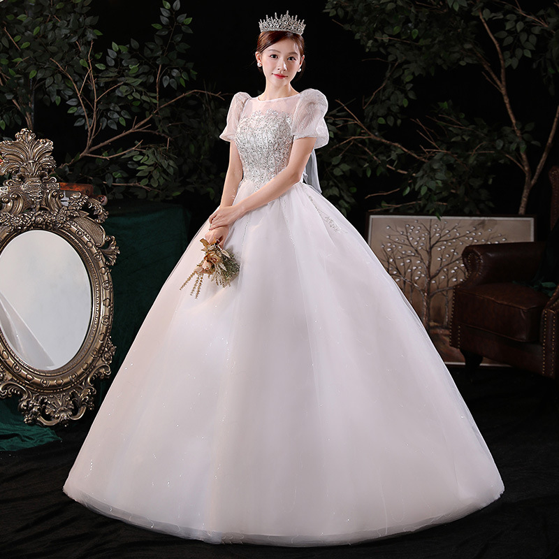 Light wedding dress with mid sleeves, 2025 summer bride, petite woman, French style simple and neat, ready to go out, gauze travel, wedding photography Light wedding dress with mid sleeves, 2025 summer bride, petite woman, French style simple and neat, ready to go out, gauze travel, wedding photography