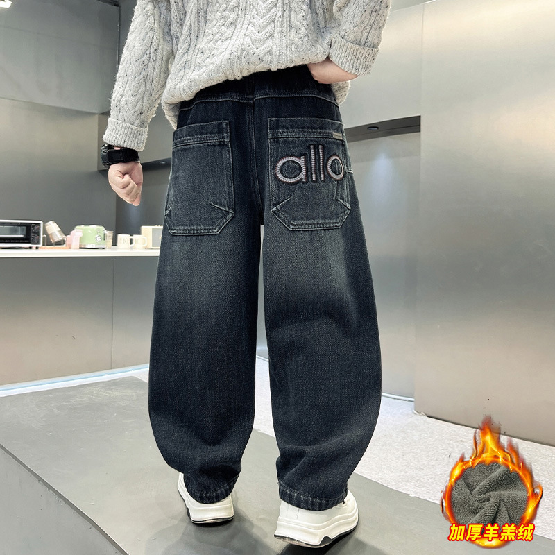 Boys' jeans winter edition 2025 new mid size thick pants for children, casual and plush warm pants for outdoor wear