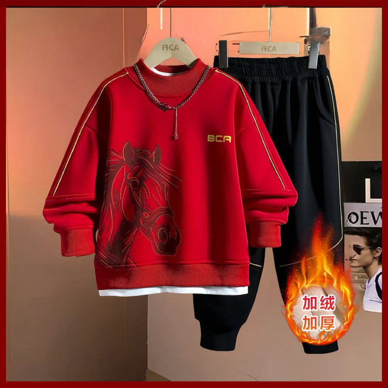 Boys' Winter Clothing Set 2025 New Mid sized Children's Winter Plush Two piece Set Children's Fashionable and Festive New Year's Wear Hoodie