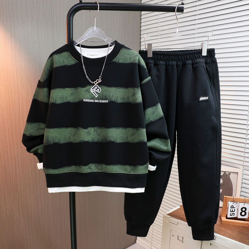Boys' Autumn New Striped Hoodie Set 2025 Spring and Autumn Fashion Casual Sportswear Two Piece Set, Mid to Big Kids' Trend