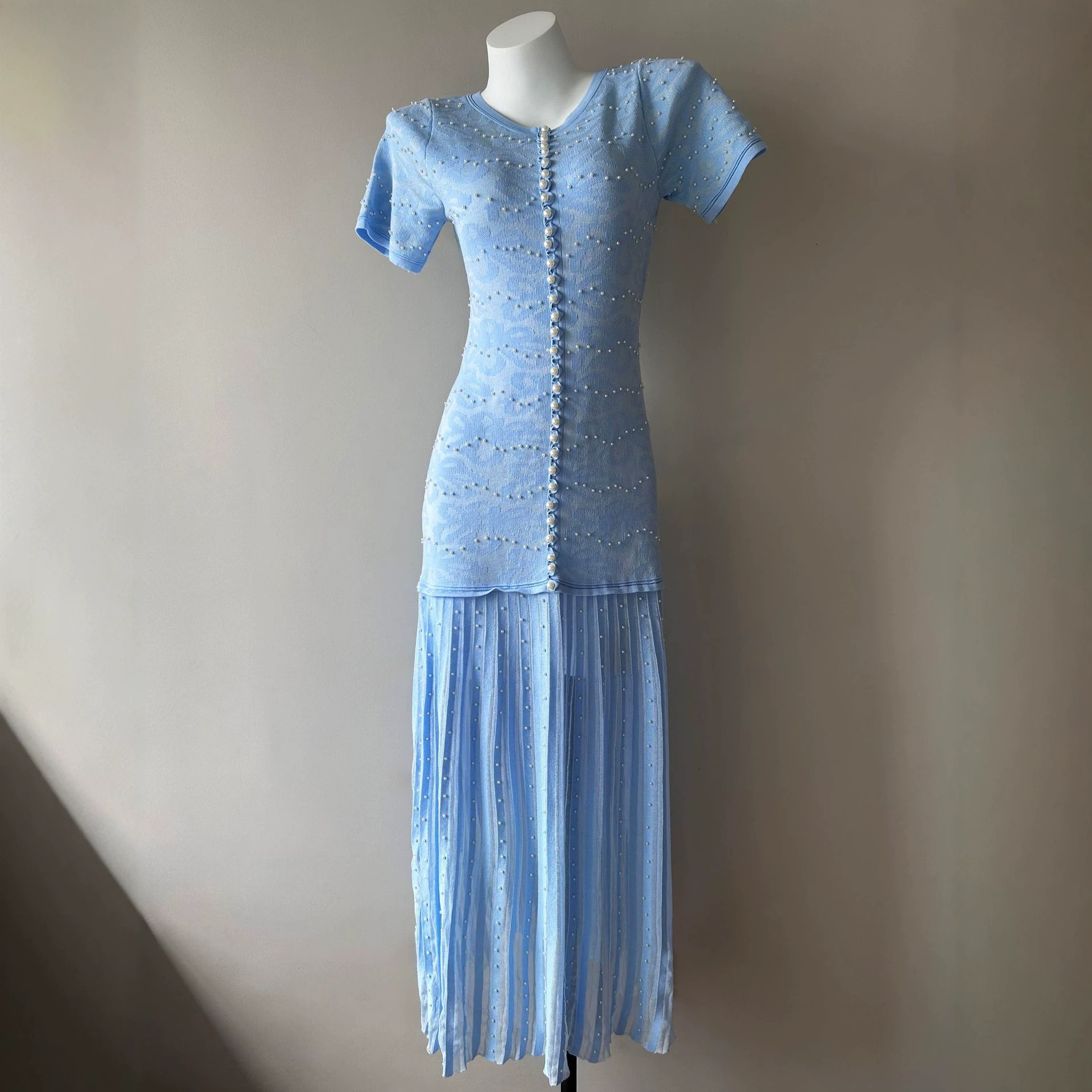 S Jiachun's new heavy industry nail bead hollow temperament slim fit three-dimensional lace jacquard texture pearl single row dress