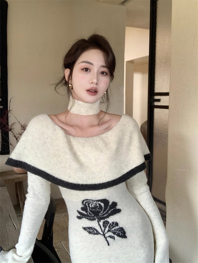 New round neck scarf flower wool knitted dress for women in winter with flared sleeves and waist cinching A-line slim fit skirt New round neck scarf flower wool knitted dress for women in winter with flared sleeves and waist cinching A-line slim fit skirt