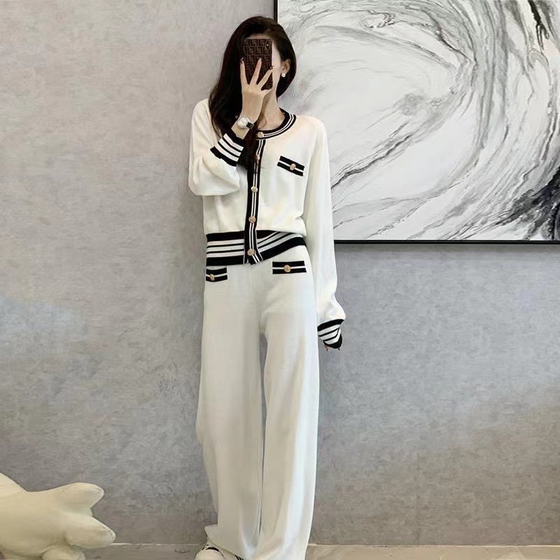 2024 New Small Fragrant Style High End Women's Autumn Set with Temperament, Casual Knitted Top, Wide Leg Pants, Two Piece Set