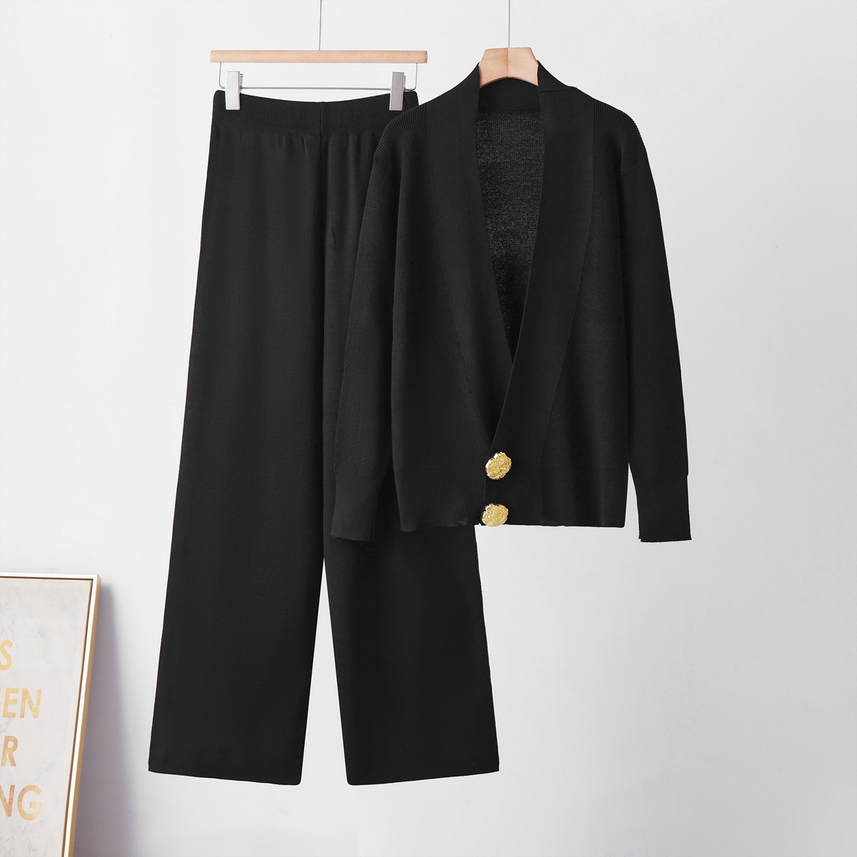 Cross border fashion European and American set, women's spring and autumn temperament, big metal buckle knitted cardigan+casual wide leg pants two-piece set Cross border fashion European and American set, women's spring and autumn temperament, big metal buckle knitted cardigan+casual wide leg pants two-piece set