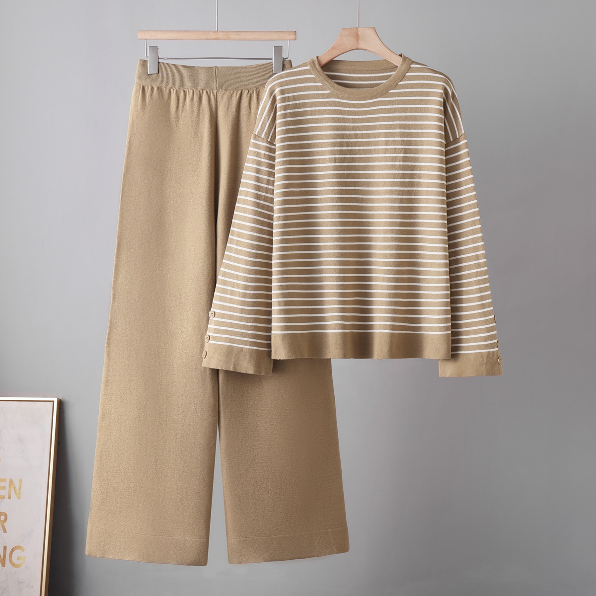 Cross border set women's new autumn and winter women's clothing Korean version striped top casual wide leg pants fashionable temperament two-piece set women Cross border set women's new autumn and winter women's clothing Korean version striped top casual wide leg pants fashionable temperament two-piece set women