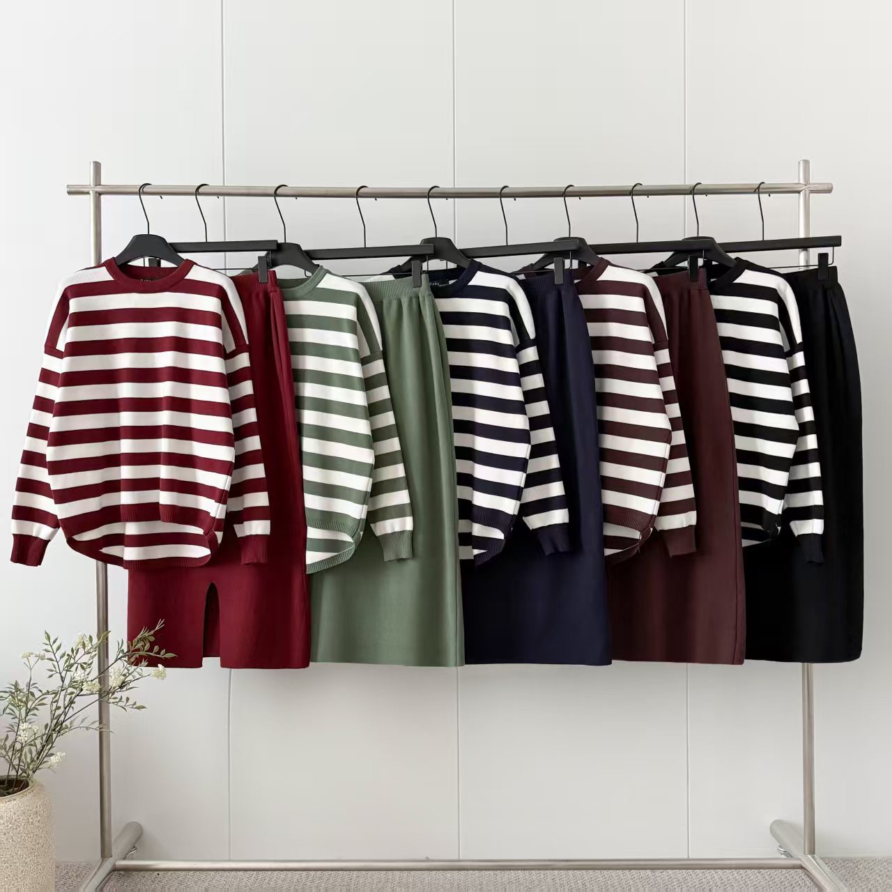 2025 Autumn/Winter New Women's Fashion Long Sleeve T-shirt+High Waist Skirt Knitted Two Piece Stripe Set
