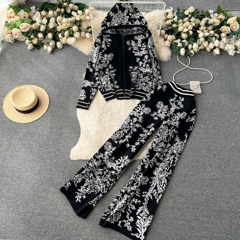 Fashion suit women's spring and autumn ink painting jacquard zipper hooded knitted sweatshirt two-piece set high waist wide leg pants Fashion suit women's spring and autumn ink painting jacquard zipper hooded knitted sweatshirt two-piece set high waist wide leg pants