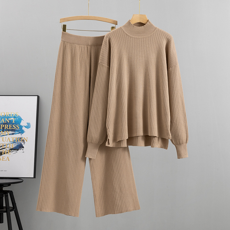 Loose and slimming set for women's autumn new style in 2026, fashionable and stylish, reducing age, European casual wear, two-piece set trendy