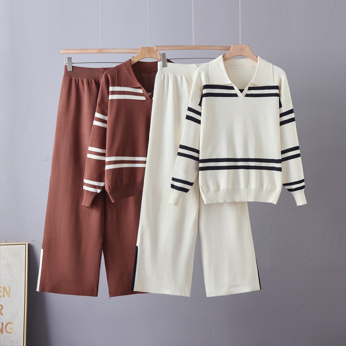 Cross border 2026 new casual contrasting striped lapel women's knitted sweater loose and versatile lazy style knitted suit Cross border 2026 new casual contrasting striped lapel women's knitted sweater loose and versatile lazy style knitted suit