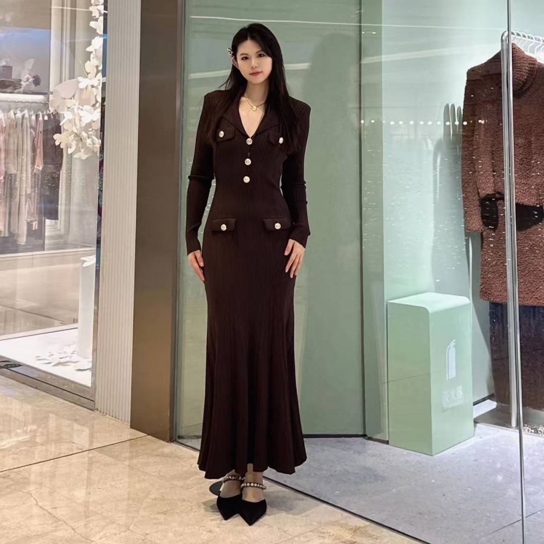 French socialite temperament fashionable and elegant waist cinching slimming suit collar gold buckle vertical stripe long dress French socialite temperament fashionable and elegant waist cinching slimming suit collar gold buckle vertical stripe long dress