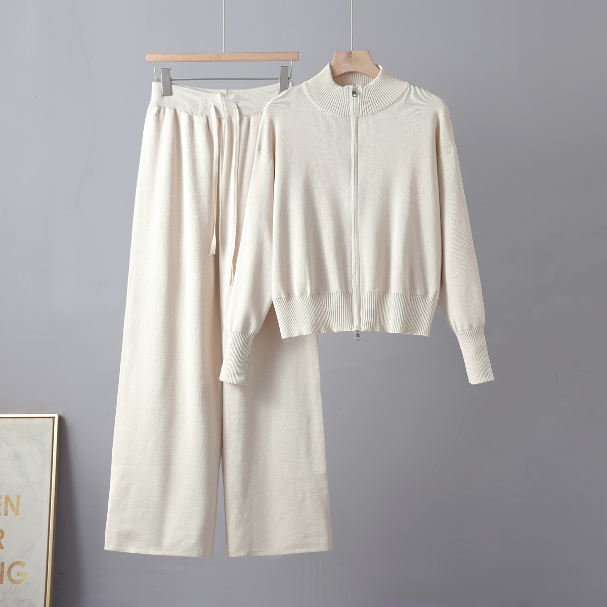 Lazy style casual knitted suit women's autumn and winter new item Korean version round neck zipper sweater cardigan half skirt two-piece set