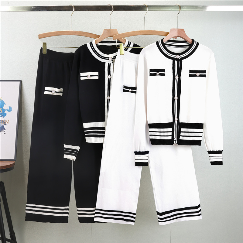 Fashionable and Age reducing Knitted Two piece Set for 2024 Autumn/Winter Ladies, Women's Sweater, Wide Leg Pants, Fashion and Casual Two piece Set