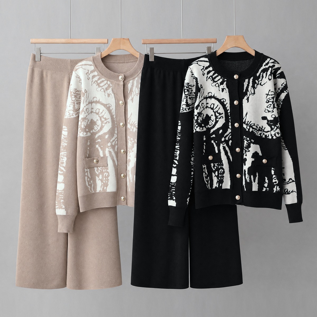 Cross border European casual fashion two-piece women's autumn and winter printed metal buckle knitted cardigan sweater wide leg pants set Cross border European casual fashion two-piece women's autumn and winter printed metal buckle knitted cardigan sweater wide leg pants set