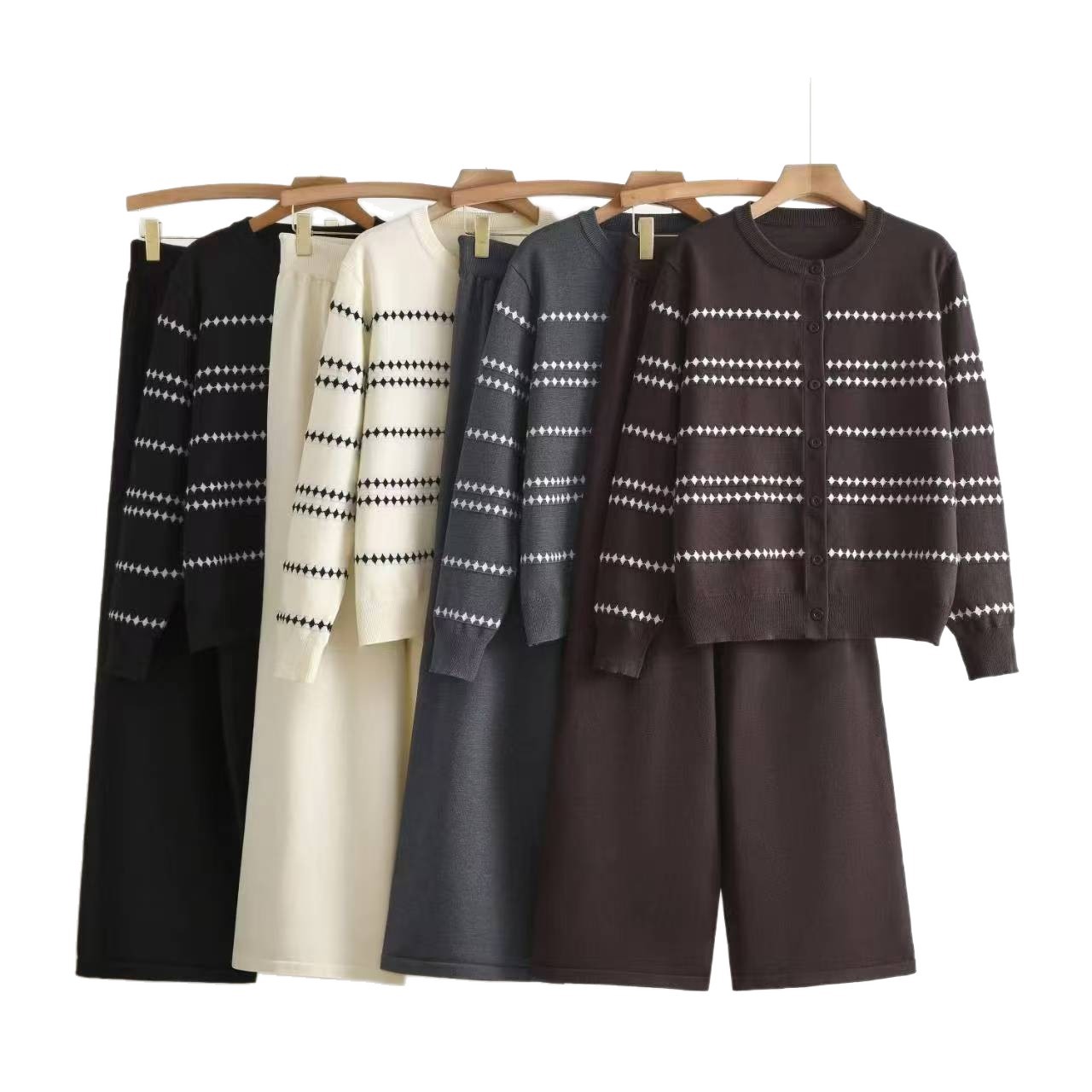 Cross border 2026 casual fashion Korean knitted jacket women's cardigan casual comfortable wide leg pants two-piece set Cross border 2026 casual fashion Korean knitted jacket women's cardigan casual comfortable wide leg pants two-piece set