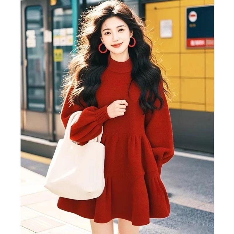 Korean Christmas, New Year, and Chinese New Year, wearing a small and elegant red lantern sleeve knitted sweater dress