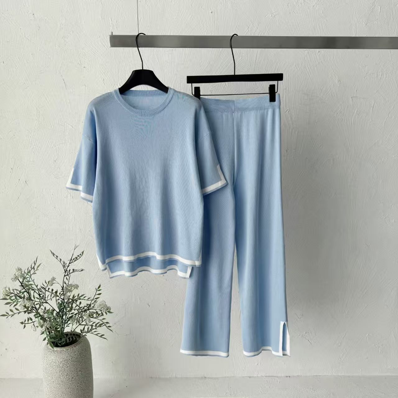 Summer color blocked edge knitted casual suit women's loose short sleeved wide leg pants two-piece set lazy style slimming fashion