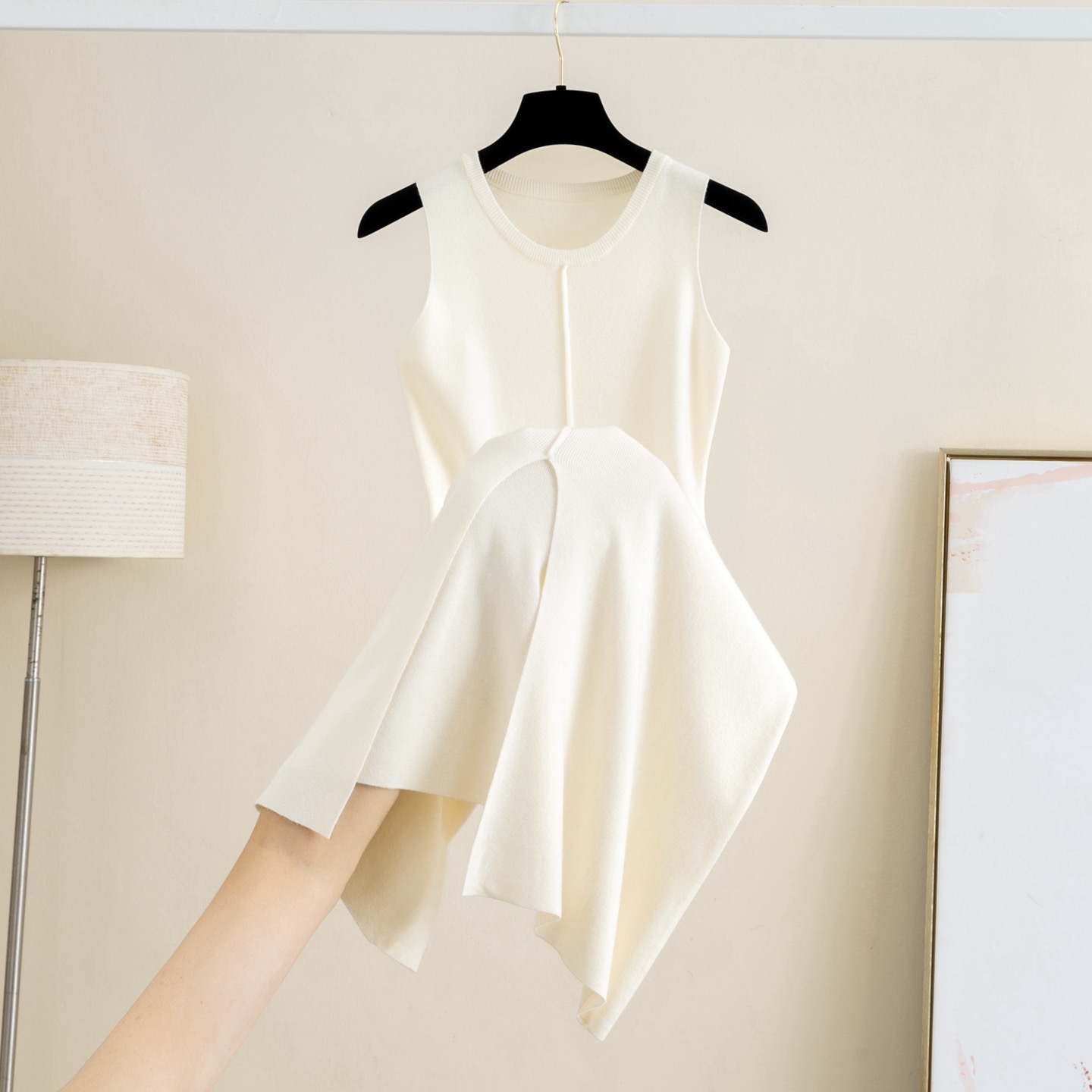 Wool round neck knitted dress for women in autumn and winter 2025, new solid color slit A-line base vest, sleeveless long skirt Wool round neck knitted dress for women in autumn and winter 2025, new solid color slit A-line base vest, sleeveless long skirt