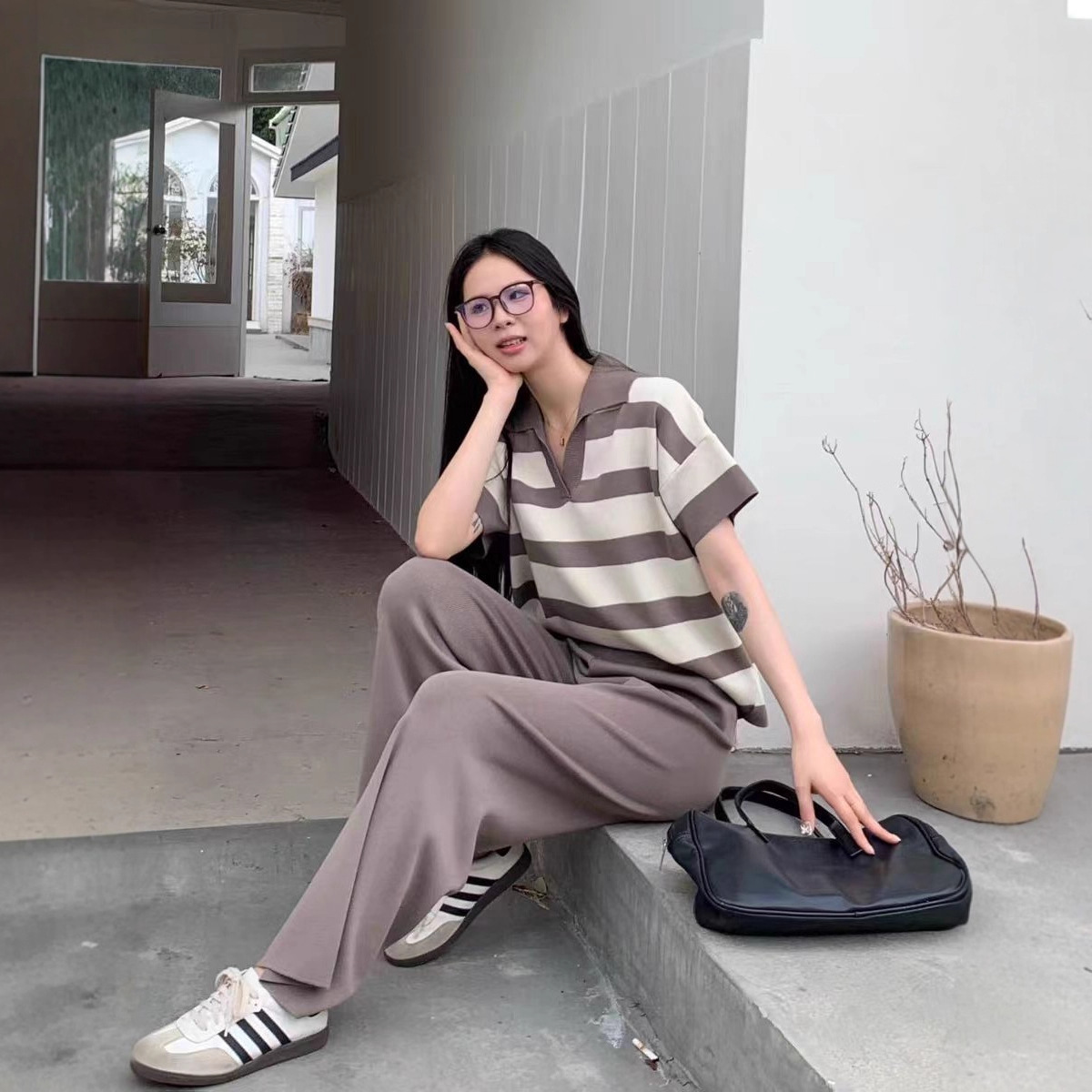 Spring and Autumn New Korean Color Contrast Stripe POLO Collar 1 Design Knitted Top+High Waist Wide Leg Pants Two Piece Set Spring and Autumn New Korean Color Contrast Stripe POLO Collar 1 Design Knitted Top+High Waist Wide Leg Pants Two Piece Set