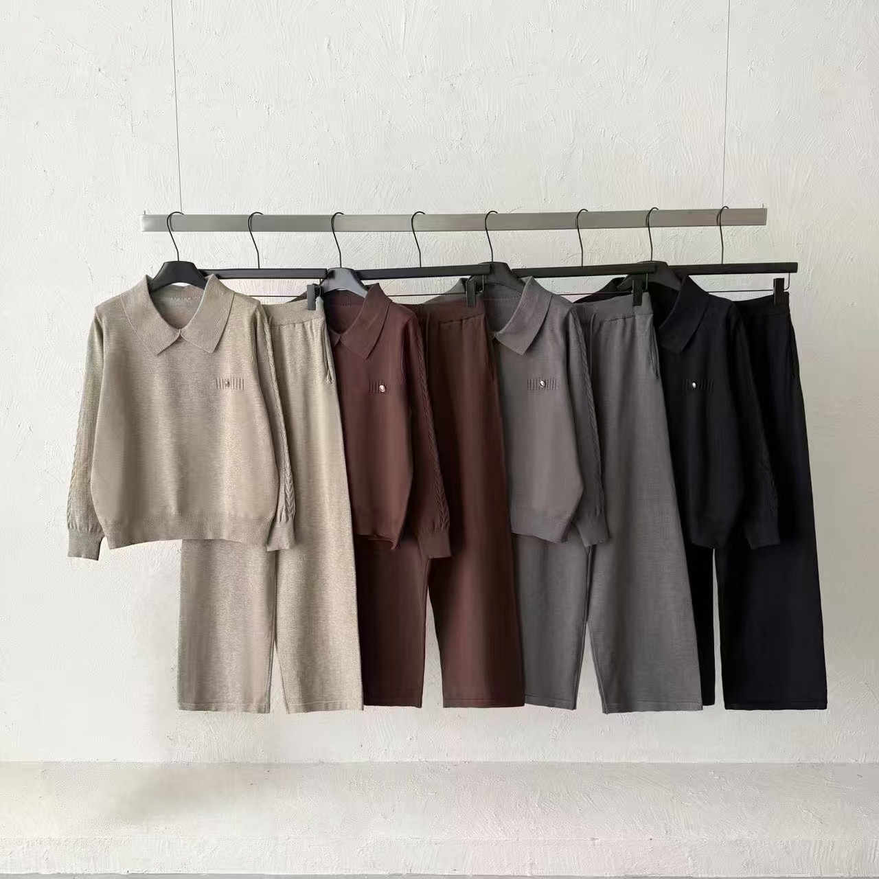 Cross border gentle style lapel knit top with drooping feeling, wide leg pants set, soft and skin friendly, versatile two-piece set Cross border gentle style lapel knit top with drooping feeling, wide leg pants set, soft and skin friendly, versatile two-piece set