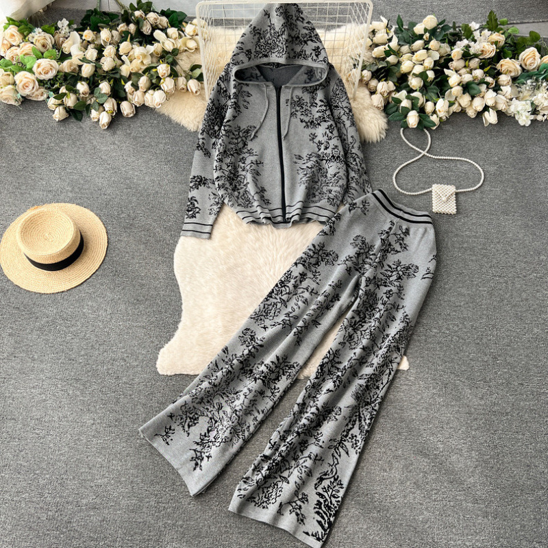 Fashion suit women's spring and autumn ink painting jacquard zipper hooded knitted sweatshirt two-piece set high waist wide leg pants Fashion suit women's spring and autumn ink painting jacquard zipper hooded knitted sweatshirt two-piece set high waist wide leg pants