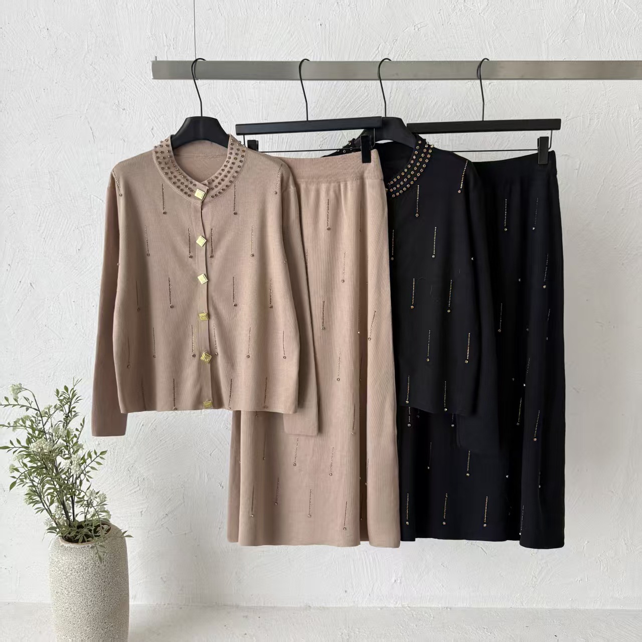 2026 Heavy Industry Nail Bead Knitted Women's Spring and Autumn Round Neck Gold Buckle Cardigan High Waist Half length Long Dress Two Piece Set Foreign Trade