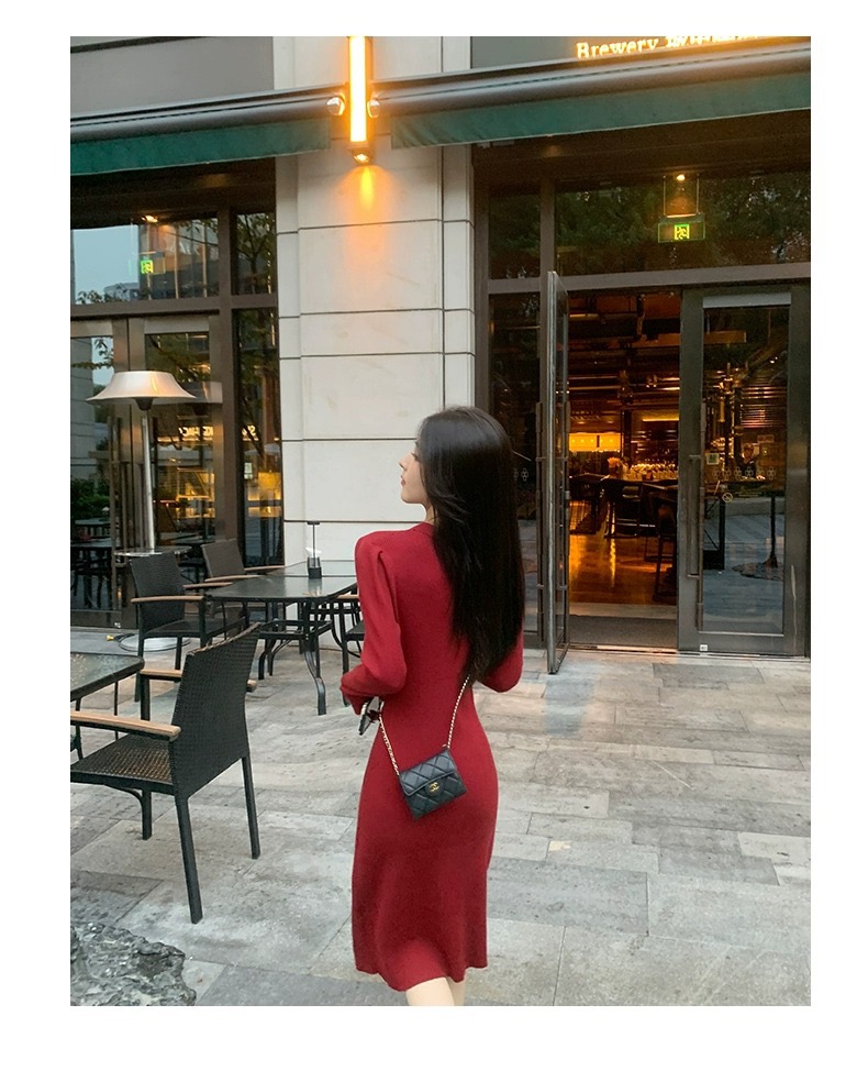 Korean Xiaoxiangfeng Christmas Wedding Toast, Red Knitted Sweater Dress, Autumn and Winter Small Person Interior Undercover Skirt Korean Xiaoxiangfeng Christmas Wedding Toast, Red Knitted Sweater Dress, Autumn and Winter Small Person Interior Undercover Skirt