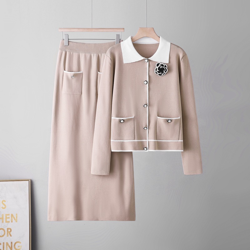 Cross border Korean Camellia Sweater Set Women's Spring/Autumn Knitted Top Skirt Two piece Set Autumn/Winter Korean Cross border Korean Camellia Sweater Set Women's Spring/Autumn Knitted Top Skirt Two piece Set Autumn/Winter Korean