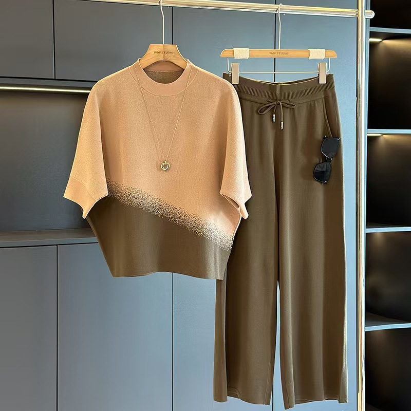 Cross border 2026 New Summer Clothing Ice Silk Knitted Set, Women's Loose Meat Covering Wide Leg Pants Two Piece Set