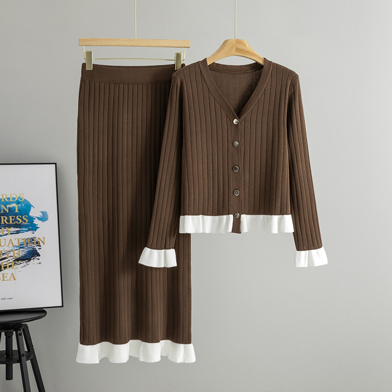 European and American cross-border women's 2026 spring and autumn style button casual V-neck long sleeved sweater knitted slim fit bag buttocks long skirt