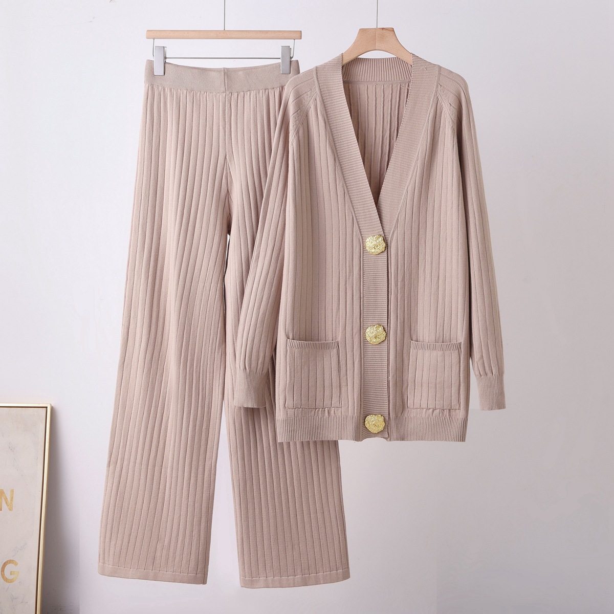Cross border Europe and America 2026 new fashion set Spring and Autumn new cardigan copper button top+casual pants two-piece set