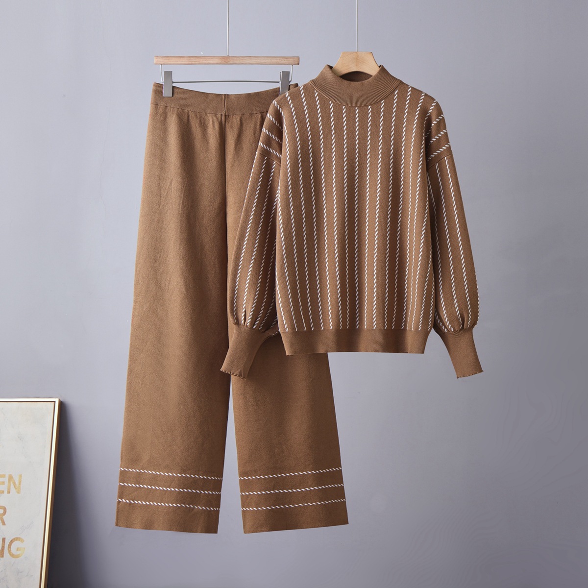 Color blocking bat sleeve needle weaver girl autumn new style fashionable and stylish design, semi high neck pullover splicing top with stripes Color blocking bat sleeve needle weaver girl autumn new style fashionable and stylish design, semi high neck pullover splicing top with stripes