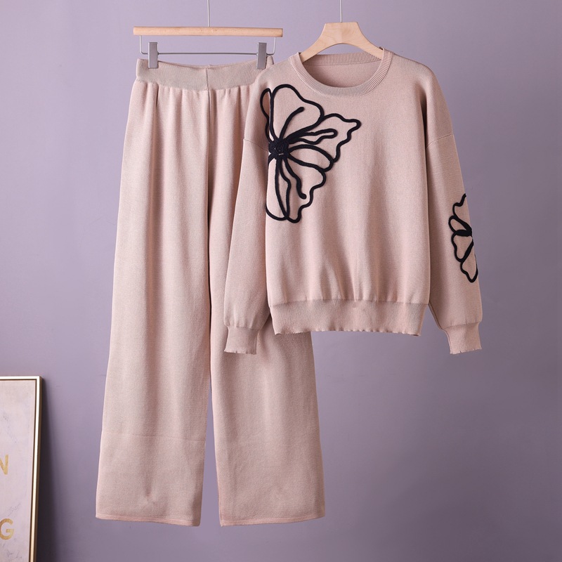Cross border European and American foreign trade temperament knitted suit round neck embroidered sweater+loose casual wide leg pants two-piece set for women