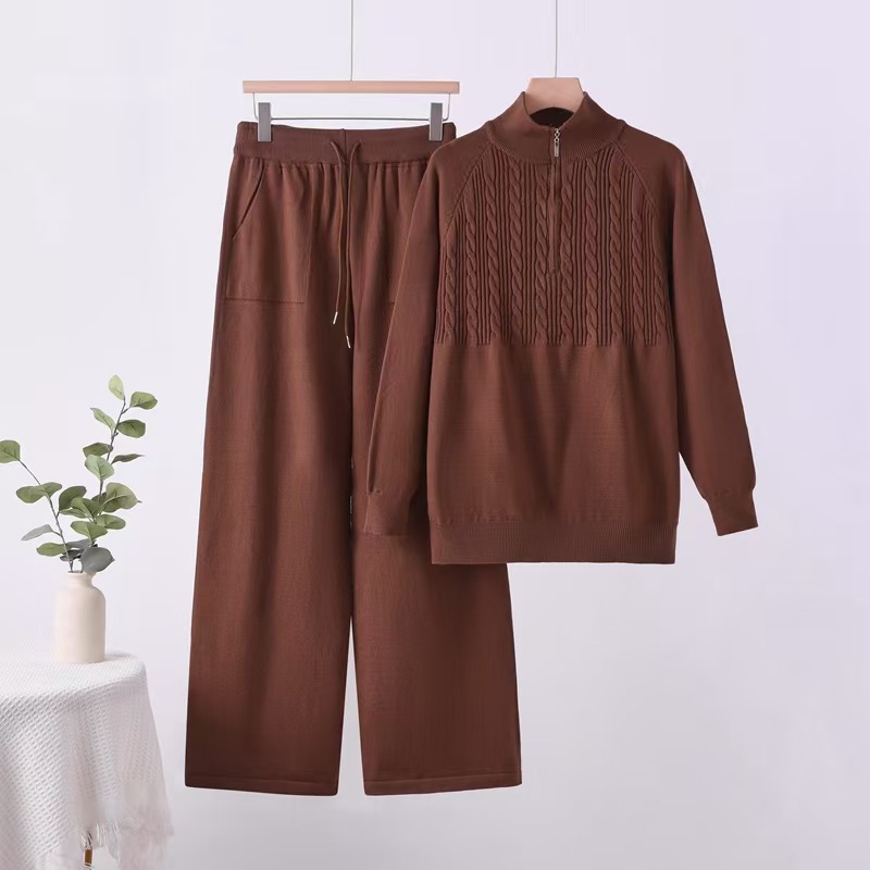 European and American casual fashion knitted women's autumn and winter temperament versatile long sleeved half zipper sweater elastic wide leg pants set European and American casual fashion knitted women's autumn and winter temperament versatile long sleeved half zipper sweater elastic wide leg pants set
